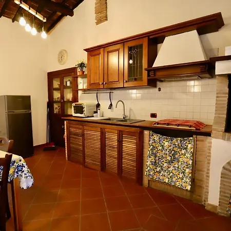Apartment La Casa Di Agnese *